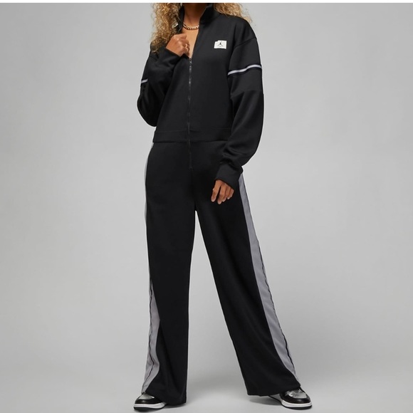 white jordan jogging suit